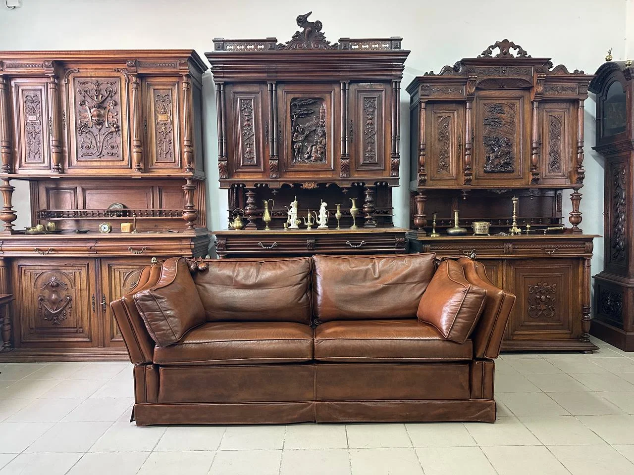 Меблі з Європи