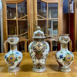 Комплект керамічних ваз з ручним розписом Голландія