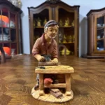 Вінтажна статуетка «Ремісник-Столяр»