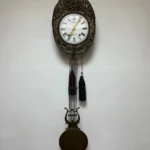 Великий механічний настінний годинник із функцією бою