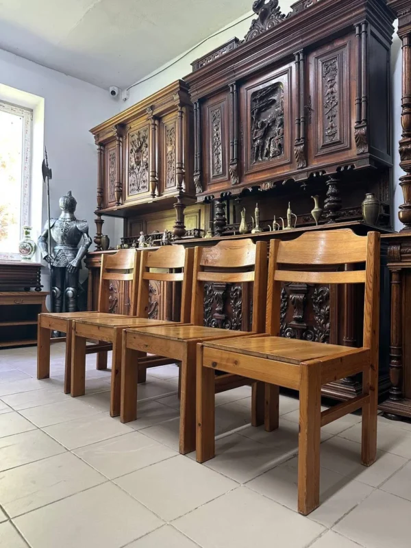 Стільці дерев'яні
