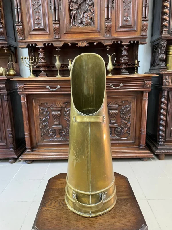 Латунний зольник