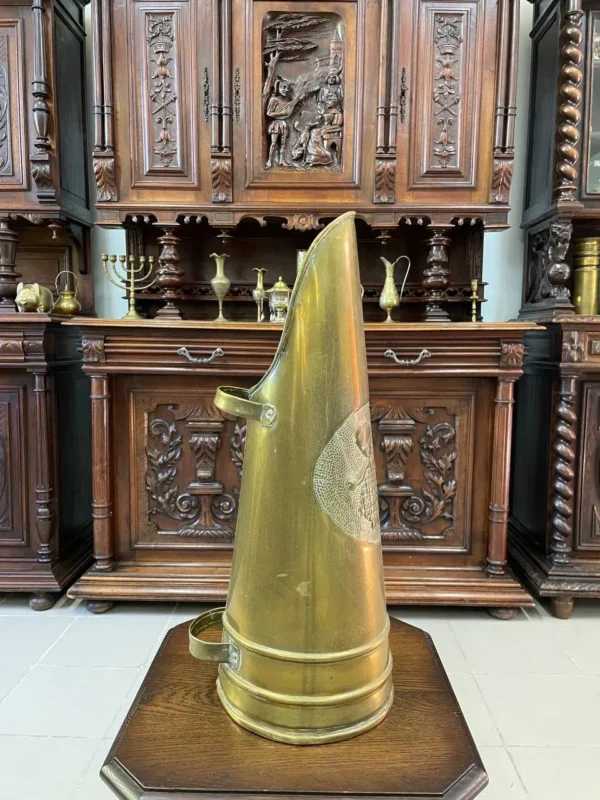 Латунний зольник