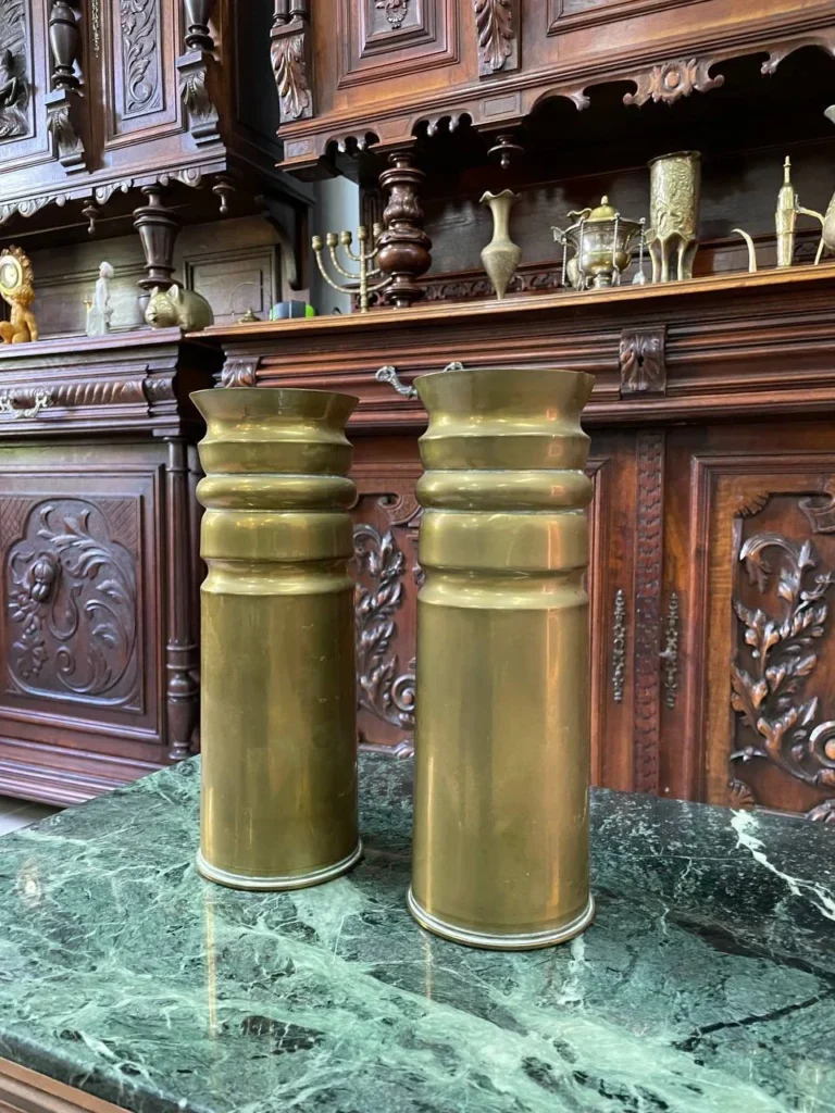 Латунна ваза