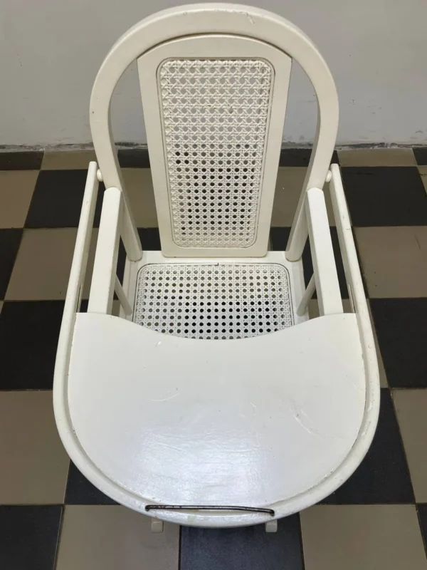 Стільчик для годування дитячий