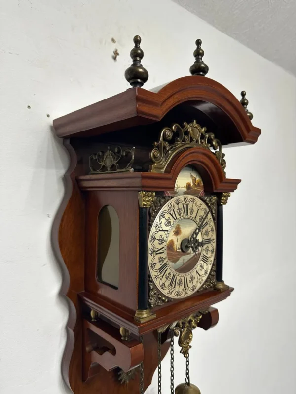 Настінний годинник Sallander