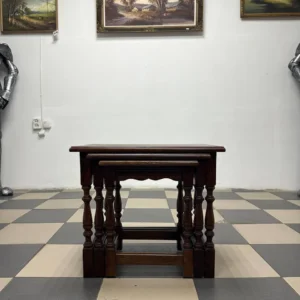 Комплект столиків-підставок дубових