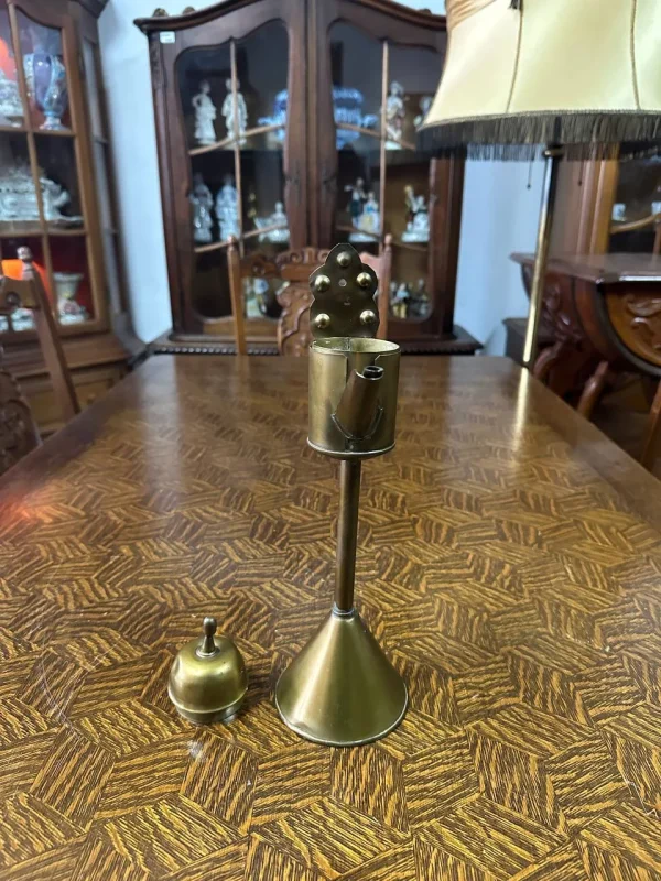 Латунний вінтажний чайник