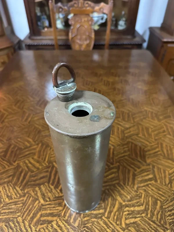Вінтажна латунна мірна гільза