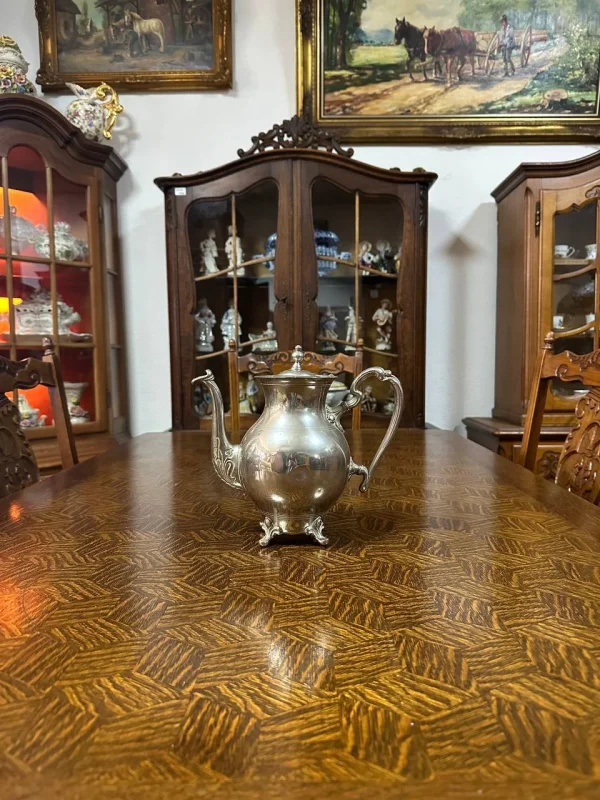 Металевий кавник