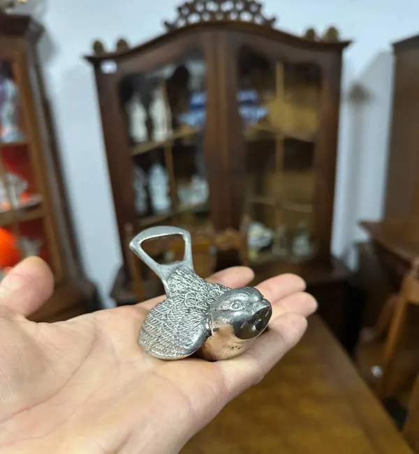 Відкривачка для пляшок у формі пташки